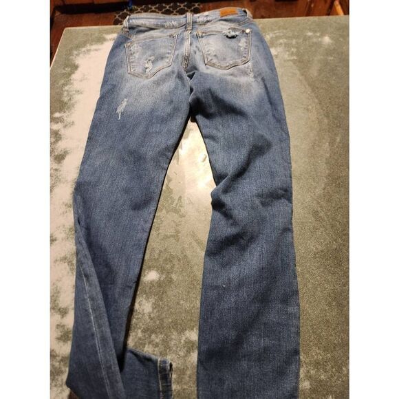 Judy Blue Medium Wash Distressed Skinny Jeans with Leopard Print Patch sz 1/25 - Picture 5 of 5